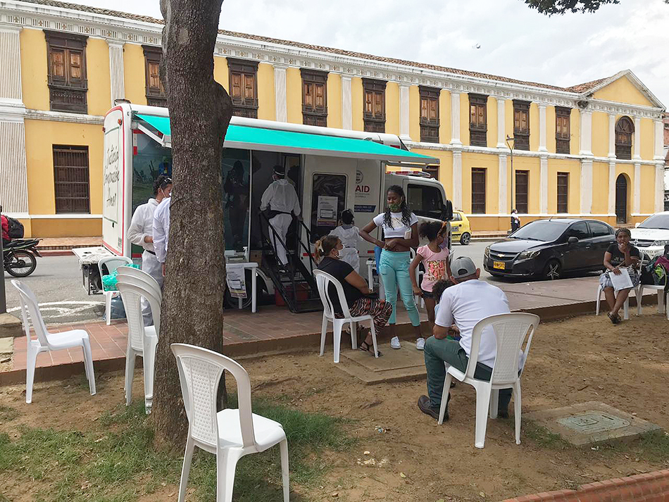 adra colombia bucaramanga mobile unit